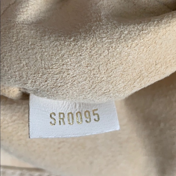 **{SOLD}**Louis Vuitton Mini Monogram Trapzen bag - Picture 9 of 13